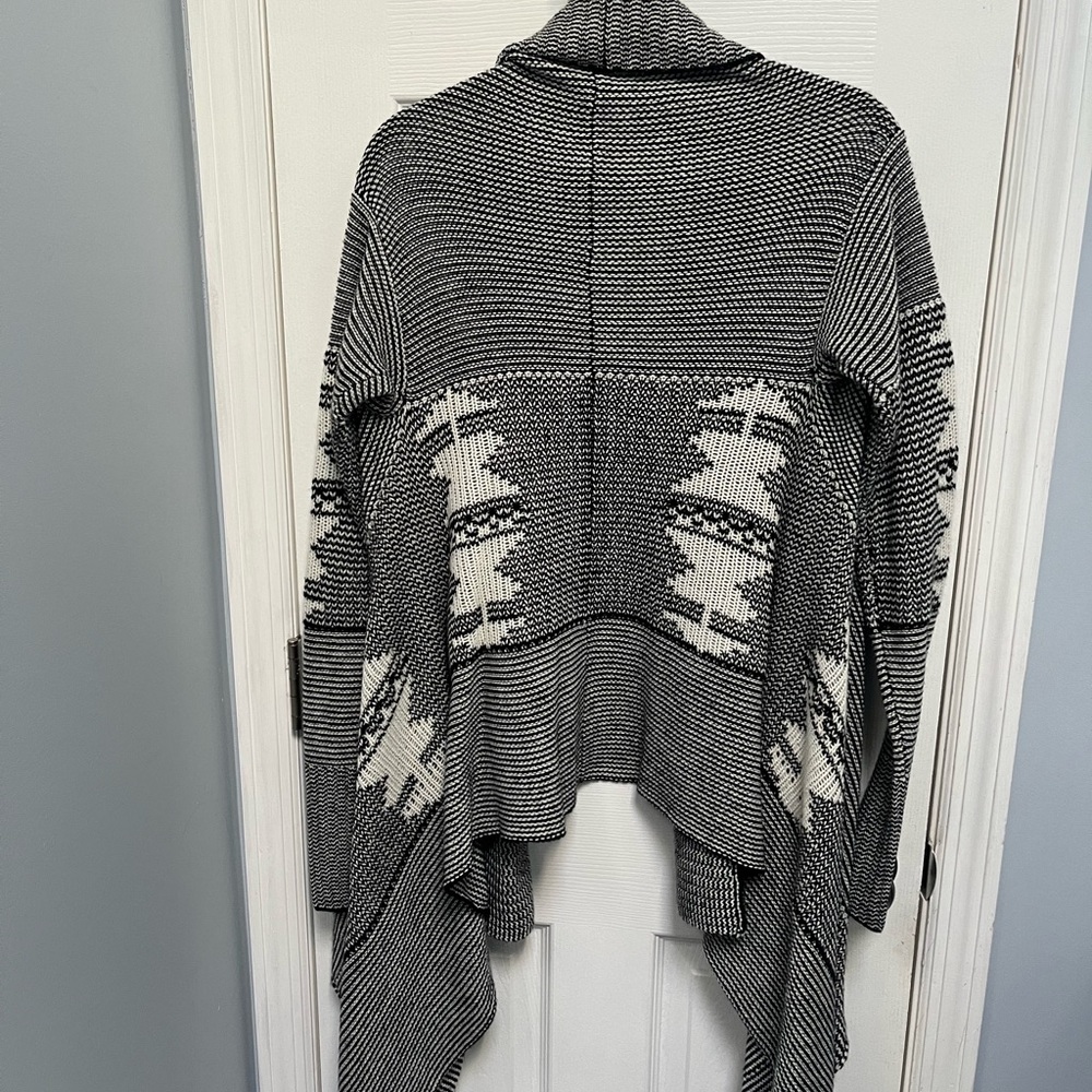 BB Dakota Women's Large Wool Blend Shawl Open Front Cardigan Sweater Black White - Picture 6 of 14